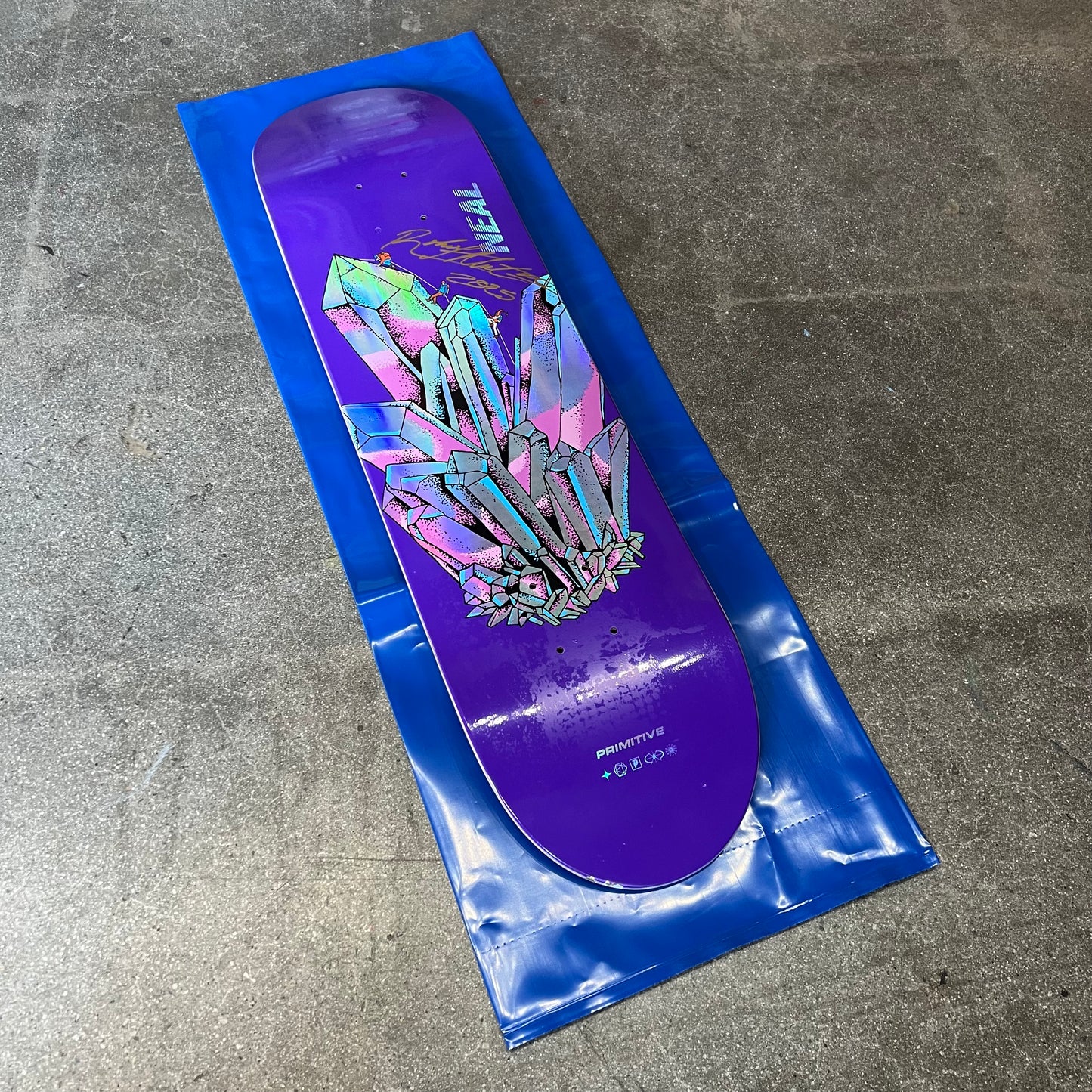 SIGNED Robert Neal Wallride Exclusive Blind Bag Skateboard Deck