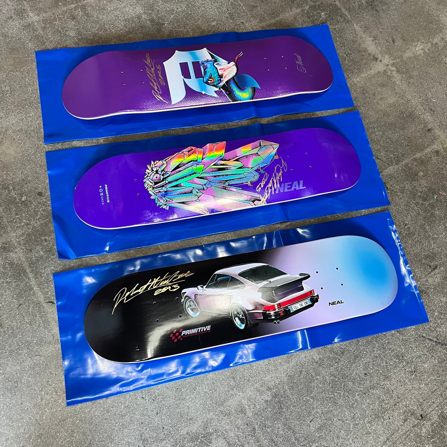 SIGNED Robert Neal Wallride Exclusive Blind Bag Skateboard Deck