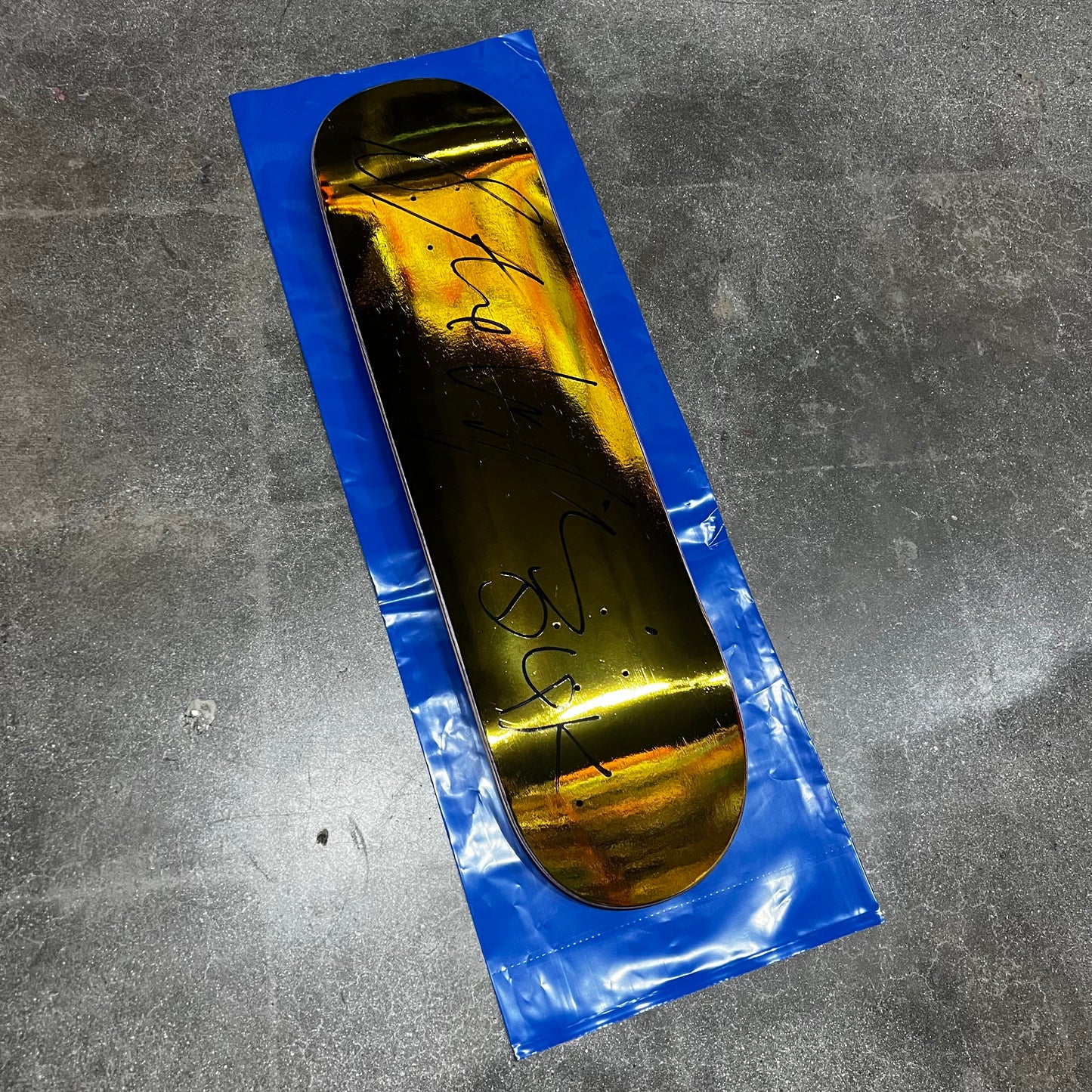 BIG SIG Autographed Wallride Exclusive Blind Bag Skateboard Deck