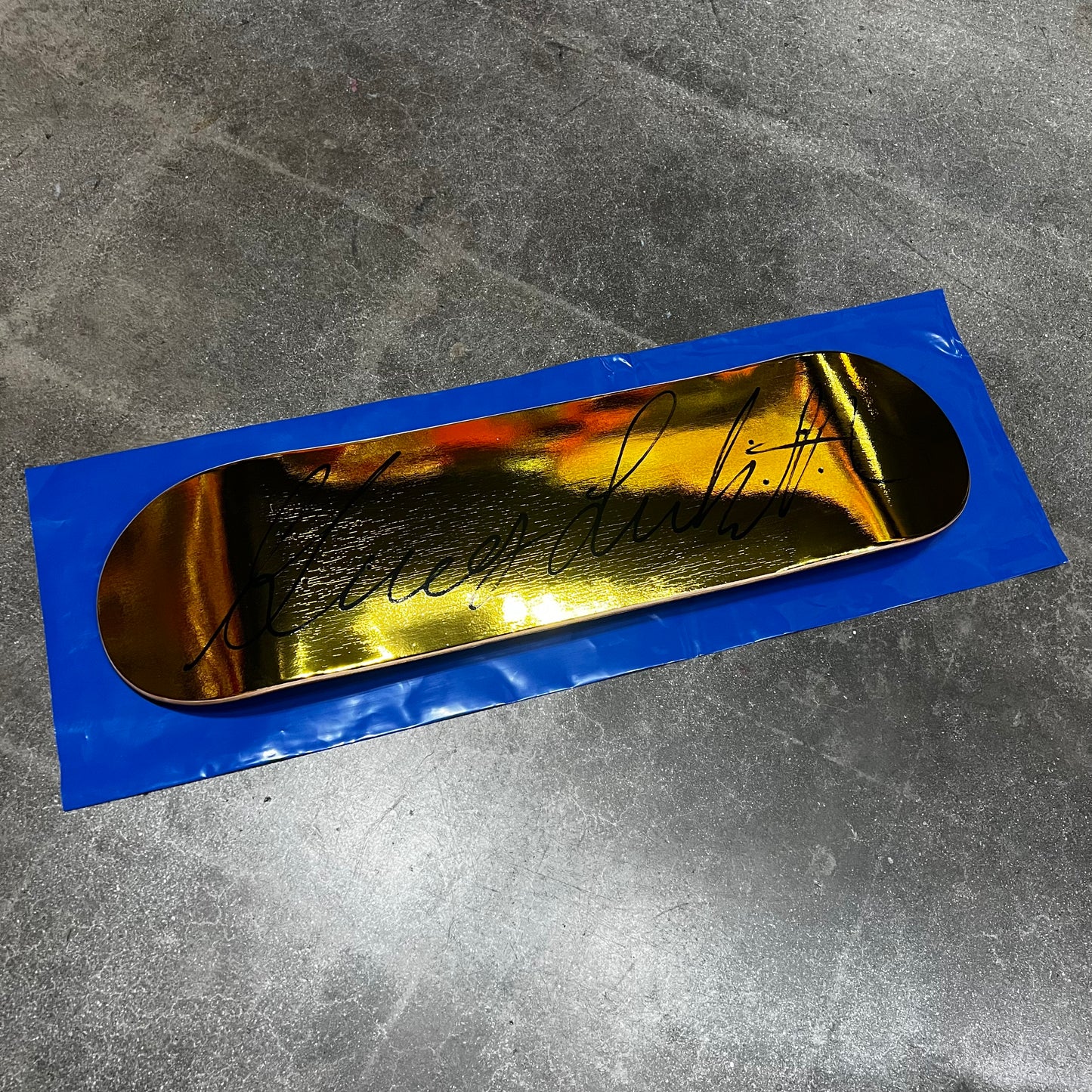 BIG SIG Autographed Wallride Exclusive Blind Bag Skateboard Deck