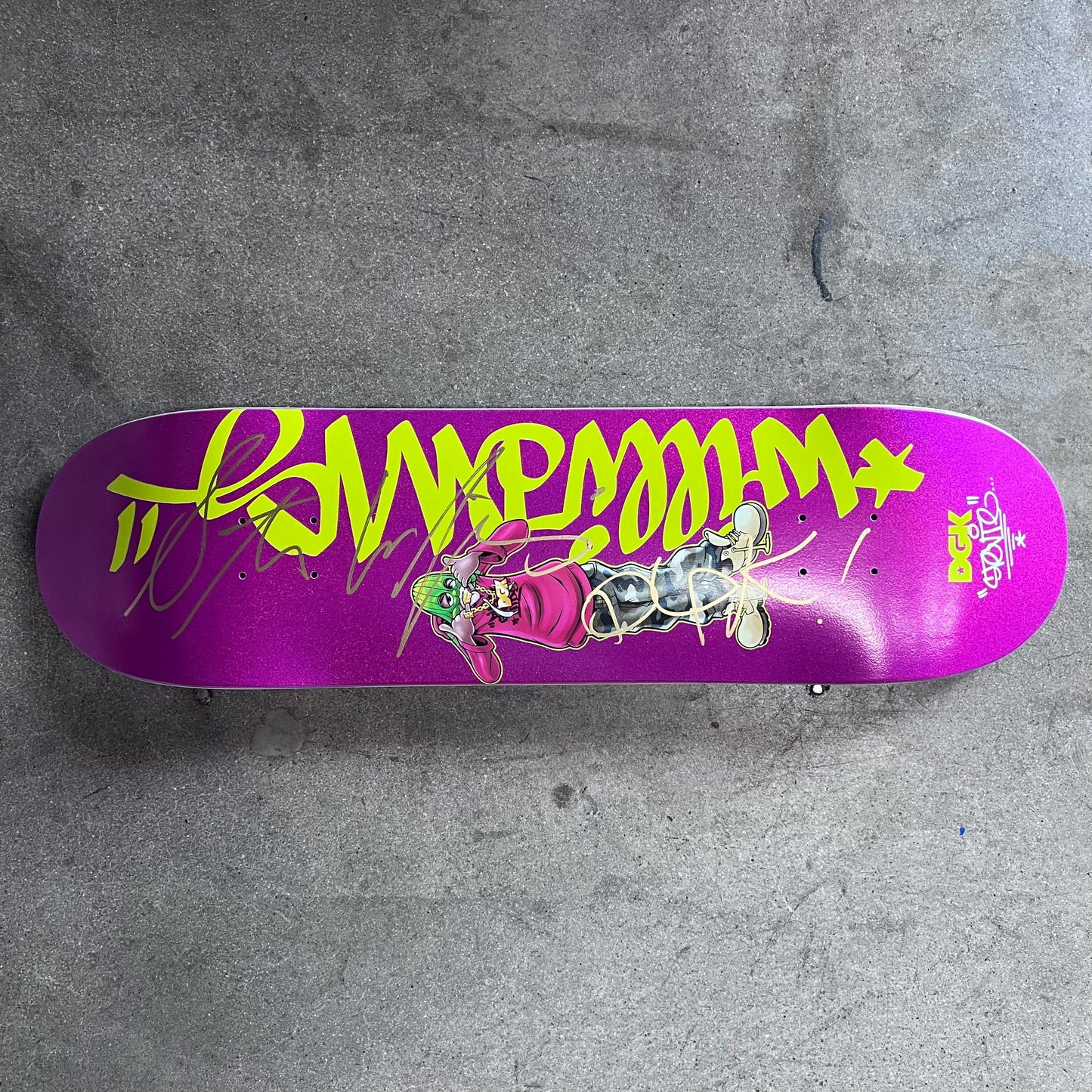 SIGNED Stevie Williams Wallride Exclusive Blind Bag Skateboard Deck