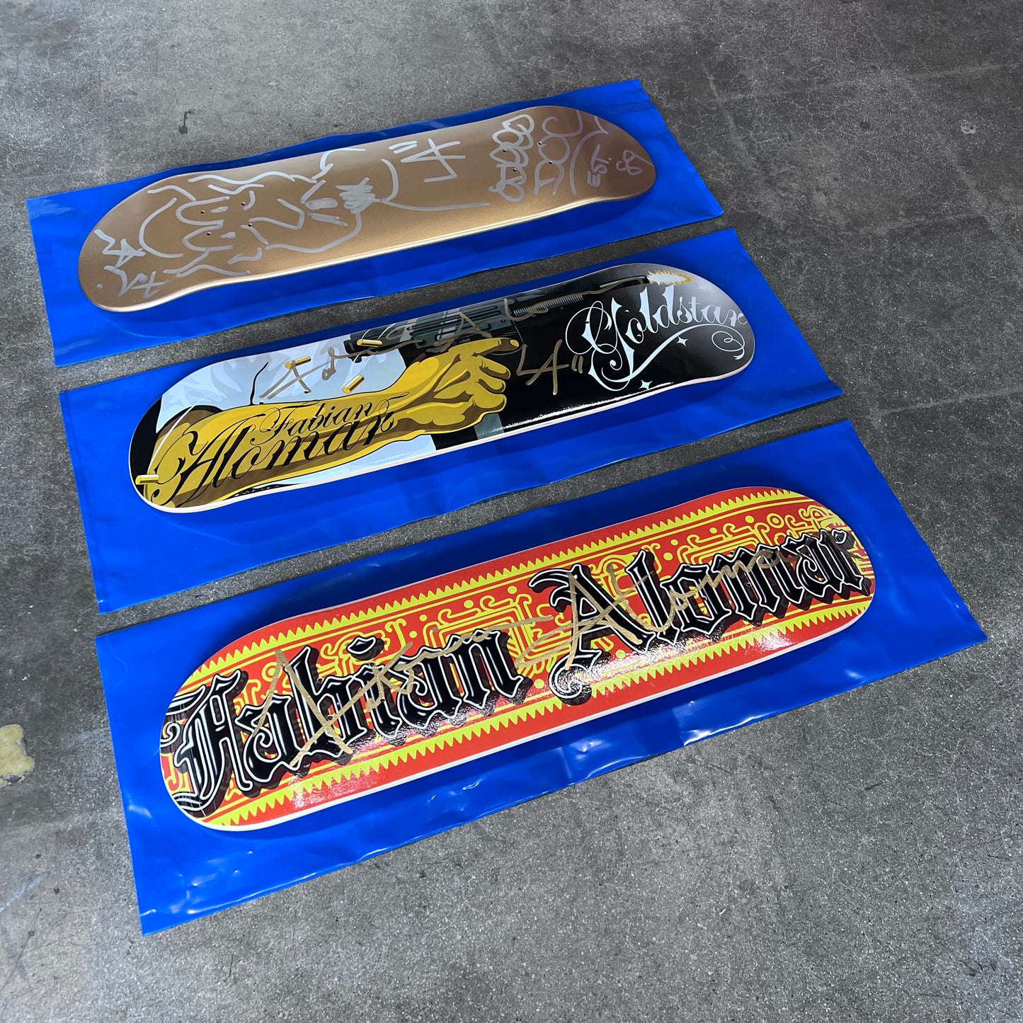 SIGNED Fabian Alomar Wallride Exclusive Blind Bag Skateboard Deck